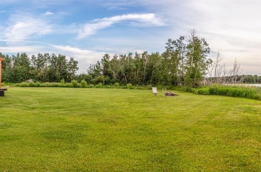 Rural Address, Lac Vert, Saskatchewan S0K 2G0, 3 Bedrooms Bedrooms, 8 Rooms Rooms,1 BathroomBathrooms,Acreage,For Sale,Arps Lake Front Acreage,Rural Address,SK961940