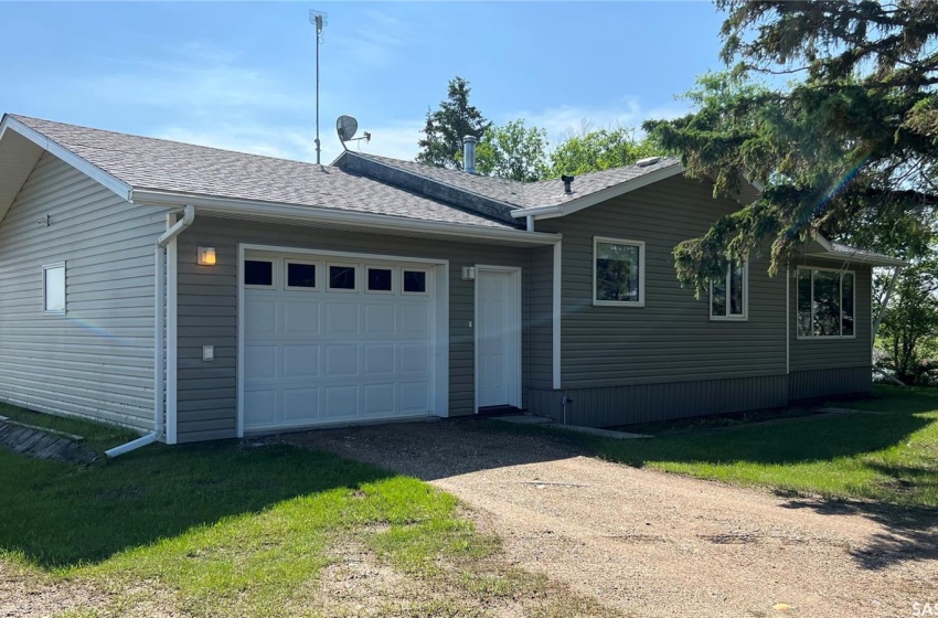 Rural Address, Mount Hope Rm No. 279, Saskatchewan S0A 3J0, 2 Bedrooms Bedrooms, 8 Rooms Rooms,1 BathroomBathrooms,Acreage,For Sale,Fleischhaker Acreage,Rural Address,SK961980