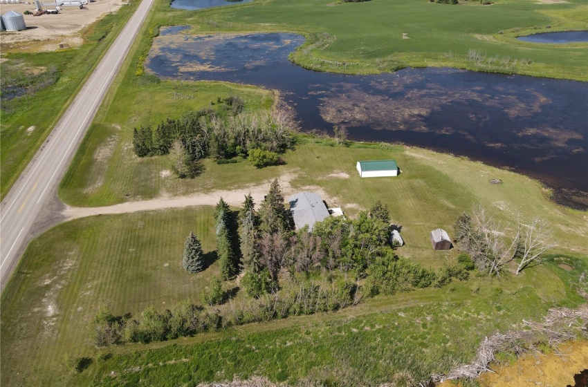 Rural Address, Mount Hope Rm No. 279, Saskatchewan S0A 3J0, 2 Bedrooms Bedrooms, 8 Rooms Rooms,1 BathroomBathrooms,Acreage,For Sale,Fleischhaker Acreage,Rural Address,SK961980