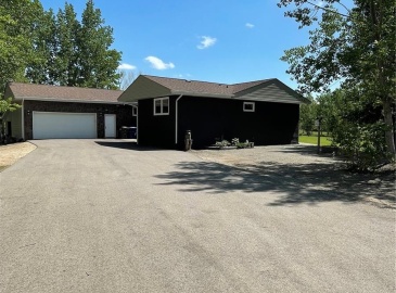 Rural Address, Edenwold Rm No. 158, Saskatchewan S4L 5B1, 2 Bedrooms Bedrooms, 9 Rooms Rooms,2 BathroomsBathrooms,Acreage,For Sale,Bohach Acreage,Rural Address,SK962210