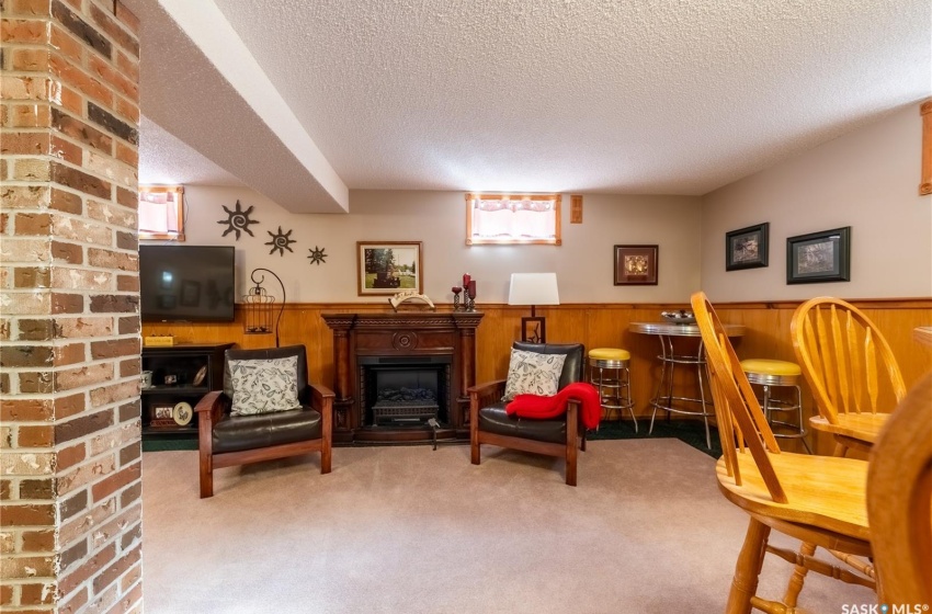 Rural Address, Caron Rm No. 162, Saskatchewan S6H 4R3, 4 Bedrooms Bedrooms, 15 Rooms Rooms,3 BathroomsBathrooms,Acreage,For Sale,Beattie Acreage,Rural Address,SK962257