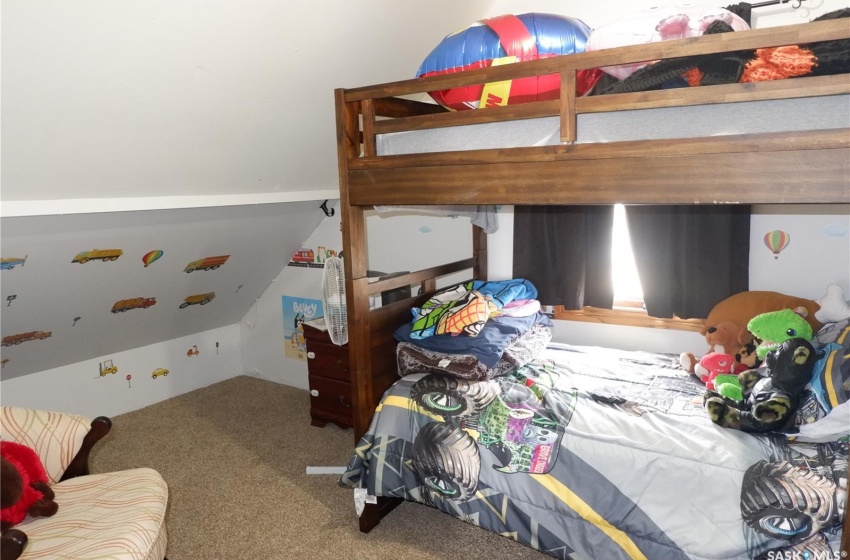 Bedroom featuring carpet floors