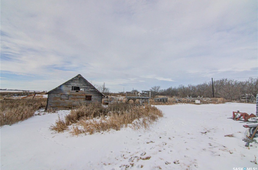 Rural Address, Fletts Springs Rm No. 429, Saskatchewan S0J 0C0, 3 Bedrooms Bedrooms, 8 Rooms Rooms,1 BathroomBathrooms,Acreage,For Sale,HWY 3/368 Junction Acreage,Rural Address,SK962288