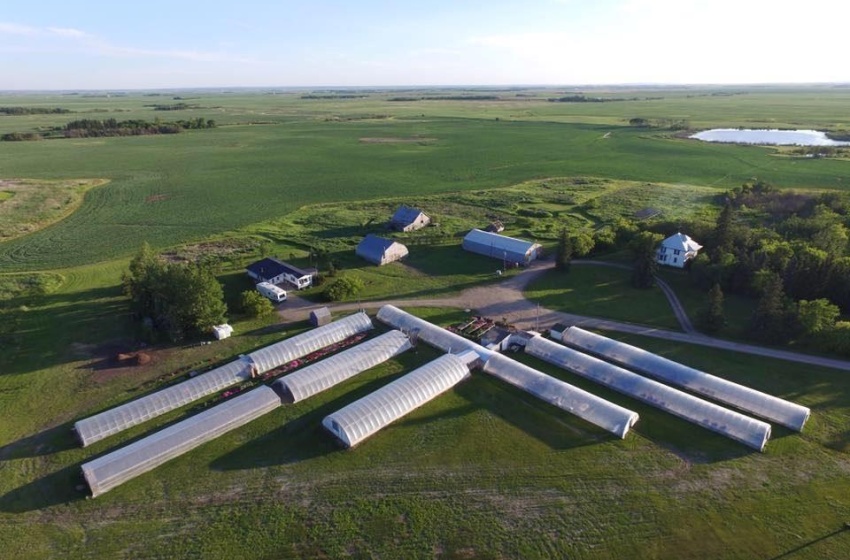 Rural Address, Fletts Springs Rm No. 429, Saskatchewan S0J 0C0, 3 Bedrooms Bedrooms, 8 Rooms Rooms,1 BathroomBathrooms,Acreage,For Sale,HWY 3/368 Junction Acreage,Rural Address,SK962288