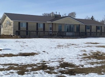 Rural Address, Fish Creek Rm No. 402, Saskatchewan S0K 4P0, 5 Bedrooms Bedrooms, ,4 BathroomsBathrooms,Farm,For Sale,RM of Fish Creek 539 acres,Rural Address,SK962543