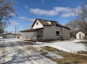 Rural Address, St. Louis RM No. 431, Saskatchewan S0J 1E0, 3 Bedrooms Bedrooms, 12 Rooms Rooms,2 BathroomsBathrooms,Acreage,For Sale,Nordstrom acreage,Rural Address,SK962597