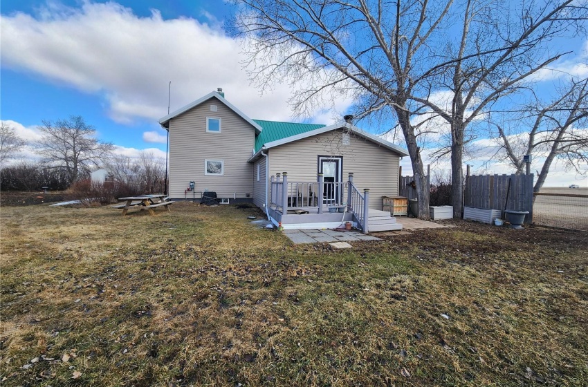 Rural Address, Brokenshell Rm No. 68, Saskatchewan S0C 2N0, 4 Bedrooms Bedrooms, 12 Rooms Rooms,2 BathroomsBathrooms,Acreage,For Sale,RM Brokenshell Property,Rural Address,SK962644