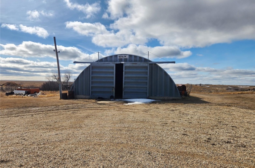 Rural Address, Brokenshell Rm No. 68, Saskatchewan S0C 2N0, 4 Bedrooms Bedrooms, 12 Rooms Rooms,2 BathroomsBathrooms,Acreage,For Sale,RM Brokenshell Property,Rural Address,SK962644