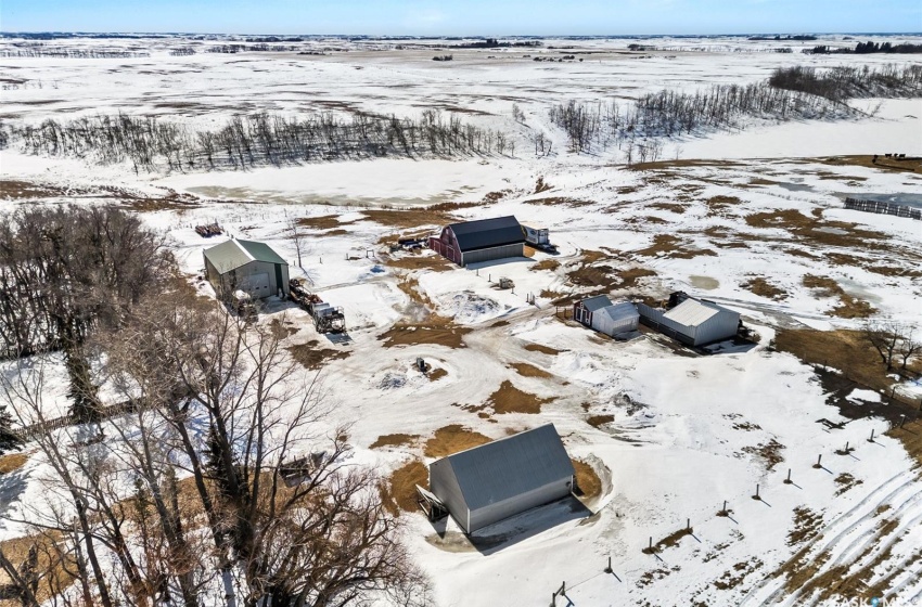 Rural Address, Kellross Rm No. 247, Saskatchewan S0A 1V0, 3 Bedrooms Bedrooms, 11 Rooms Rooms,2 BathroomsBathrooms,Acreage,For Sale,Fernie Acreage,Rural Address,SK962945