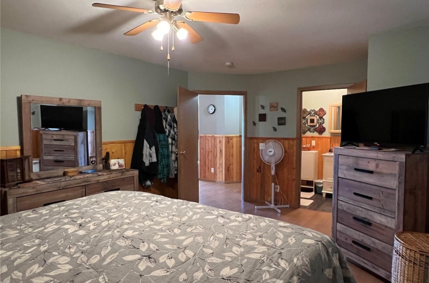 Rural Address, Loon Lake Rm No. 561, Saskatchewan S0M 1L0, 5 Bedrooms Bedrooms, 20 Rooms Rooms,4 BathroomsBathrooms,Acreage,For Sale,9KM West of Makwa,Rural Address,SK962958