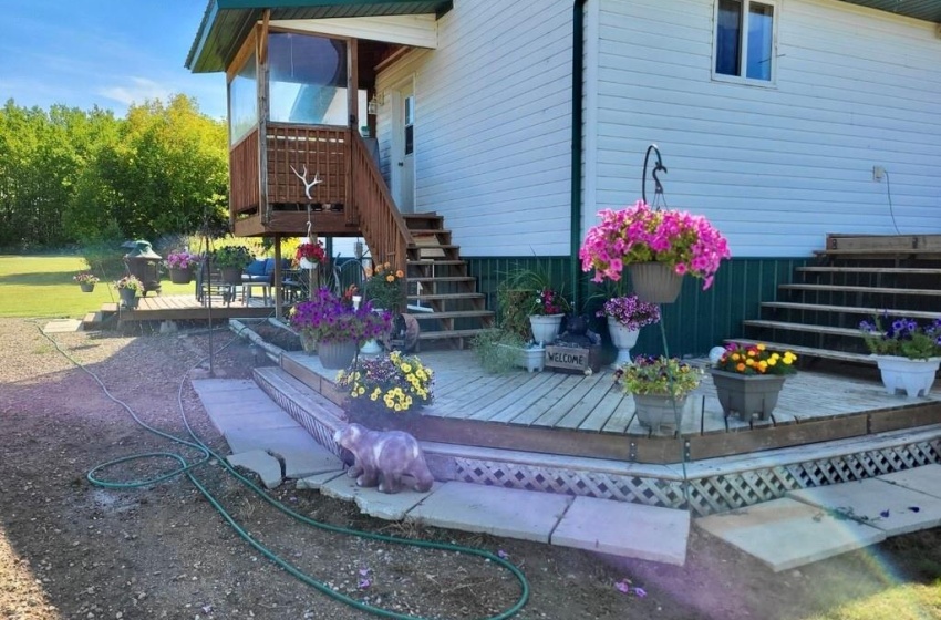 Rural Address, Loon Lake Rm No. 561, Saskatchewan S0M 1L0, 5 Bedrooms Bedrooms, 20 Rooms Rooms,4 BathroomsBathrooms,Acreage,For Sale,9KM West of Makwa,Rural Address,SK962958