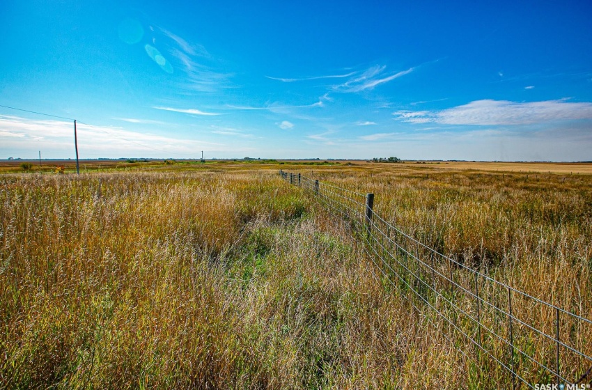 Rural Address, Montmartre Rm No. 126, Saskatchewan S0G 3M0, 3 Bedrooms Bedrooms, 9 Rooms Rooms,1 BathroomBathrooms,Acreage,For Sale,Burrell Acreage,Rural Address,SK963268