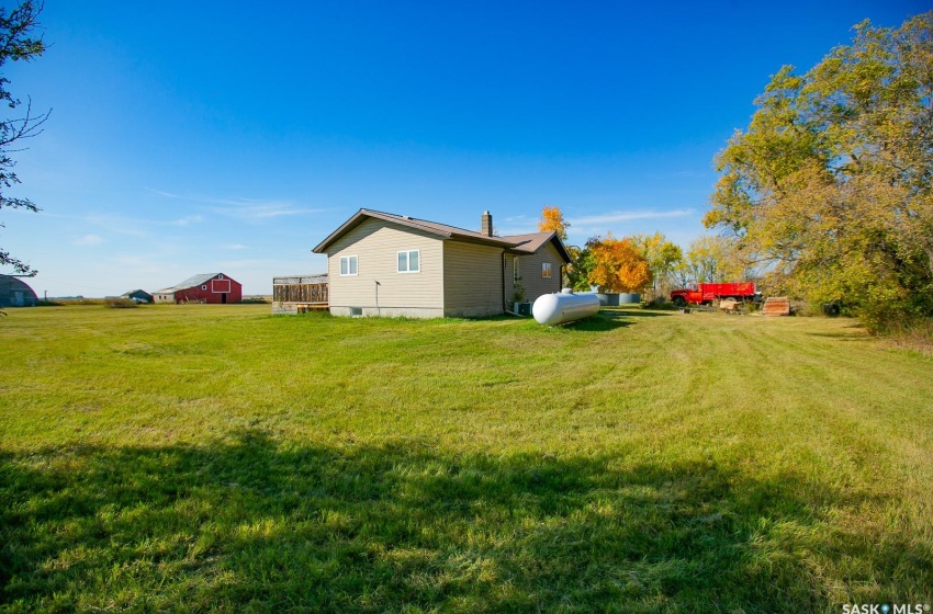 Rural Address, Montmartre Rm No. 126, Saskatchewan S0G 3M0, 3 Bedrooms Bedrooms, 9 Rooms Rooms,1 BathroomBathrooms,Acreage,For Sale,Burrell Acreage,Rural Address,SK963268