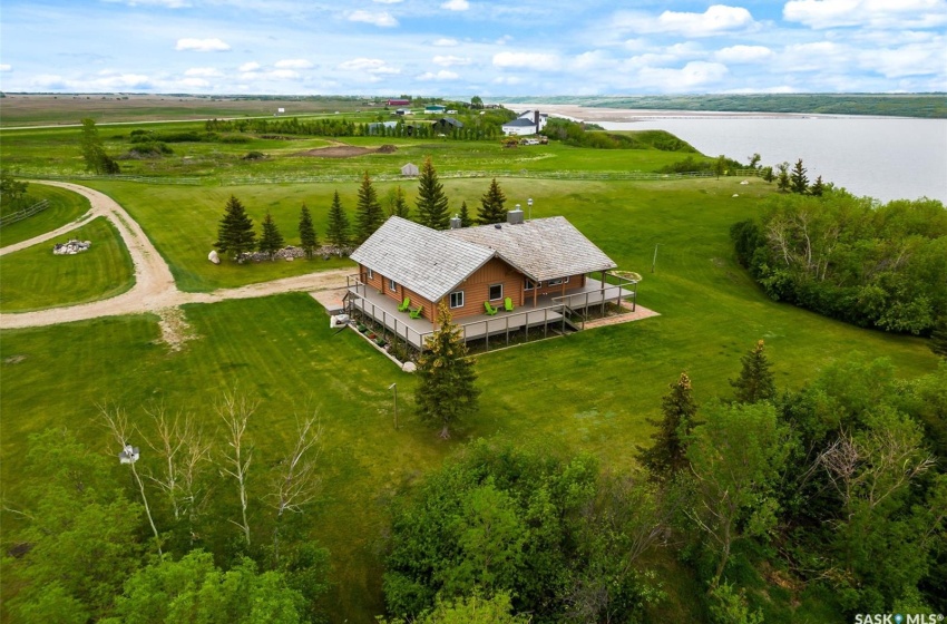 Rural Address, Longlaketon Rm No. 219, Saskatchewan S0G 0W0, 6 Bedrooms Bedrooms, 18 Rooms Rooms,4 BathroomsBathrooms,Acreage,For Sale,Big Brown Barn,Rural Address,SK963364