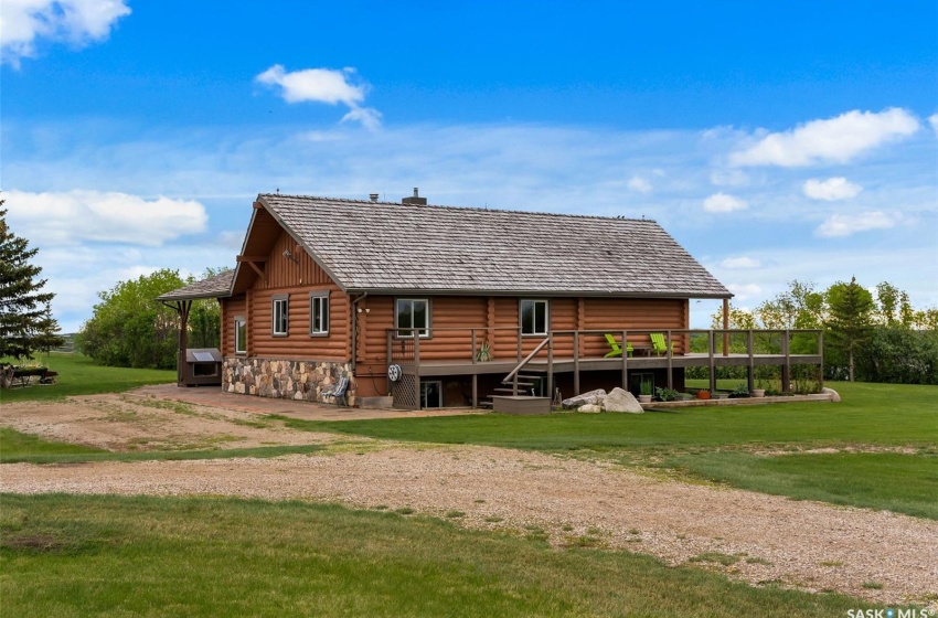 Rural Address, Longlaketon Rm No. 219, Saskatchewan S0G 0W0, 6 Bedrooms Bedrooms, 18 Rooms Rooms,4 BathroomsBathrooms,Acreage,For Sale,Big Brown Barn,Rural Address,SK963364