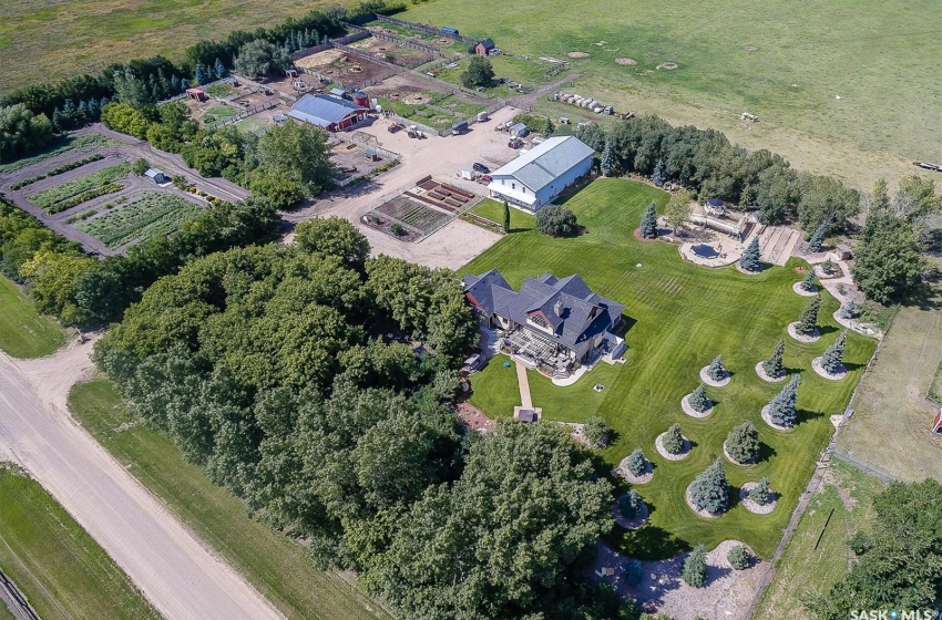 Rural Address, Corman Park Rm No. 344, Saskatchewan S7K 3J5, 4 Bedrooms Bedrooms, 20 Rooms Rooms,5 BathroomsBathrooms,Acreage,For Sale,Four Winds Ranch,Rural Address,SK963380