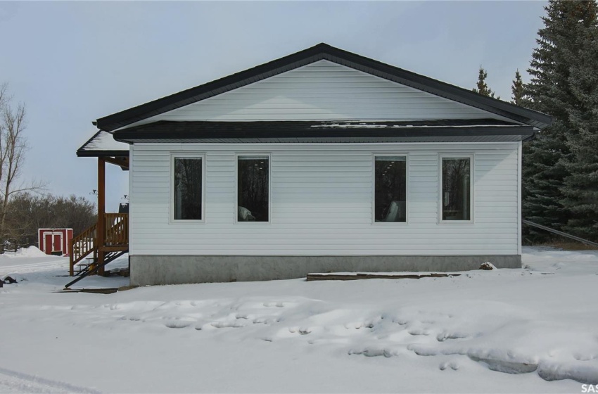 50 7th AVENUE, Qu'Appelle, Saskatchewan S0G 4A0, 3 Bedrooms Bedrooms, 10 Rooms Rooms,2 BathroomsBathrooms,Acreage,For Sale,7th,SK963523