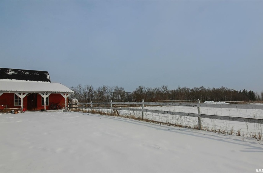 50 7th AVENUE, Qu'Appelle, Saskatchewan S0G 4A0, 3 Bedrooms Bedrooms, 10 Rooms Rooms,2 BathroomsBathrooms,Acreage,For Sale,7th,SK963523