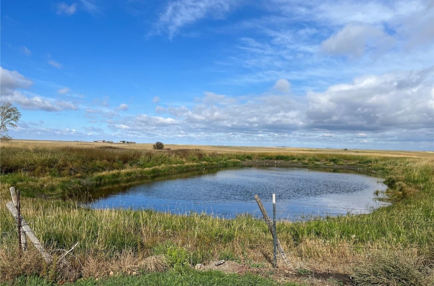 Rural Address, Excelsior Rm No. 166, Saskatchewan S0H 0A8, 2 Bedrooms Bedrooms, 9 Rooms Rooms,1 BathroomBathrooms,Acreage,For Sale,North East Waldeck Acreage,Rural Address,SK947004