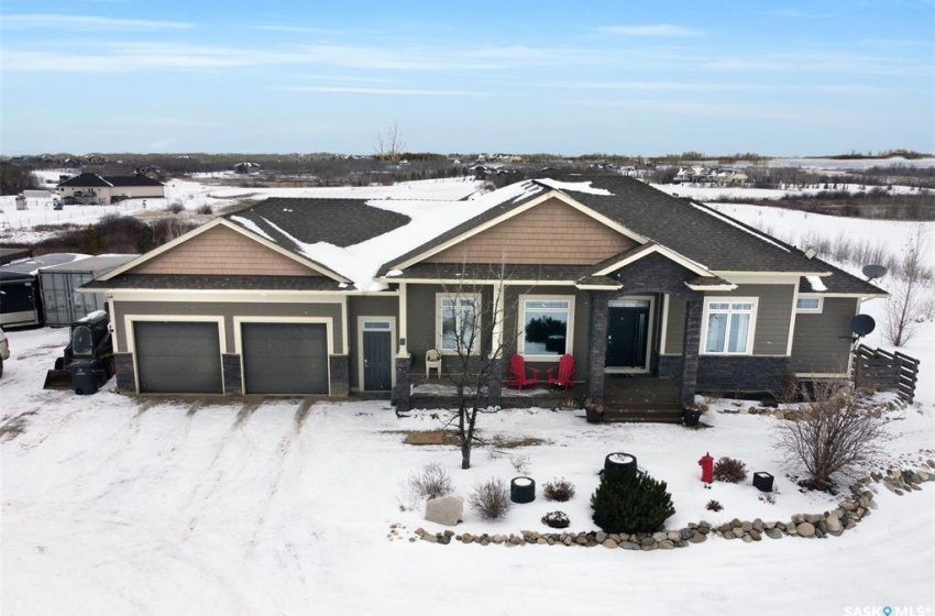 104 Metanczuk ROAD, Aberdeen Rm No. 373, Saskatchewan S7A 0A5, 4 Bedrooms Bedrooms, 14 Rooms Rooms,3 BathroomsBathrooms,Acreage,For Sale,Metanczuk,SK963562