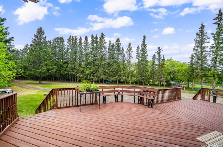 Rural Address, Wilton Rm No. 472, Saskatchewan S0M 1R0, 5 Bedrooms Bedrooms, 16 Rooms Rooms,4 BathroomsBathrooms,Acreage,For Sale,27891 Grid 675 Acreage,Rural Address,SK963654