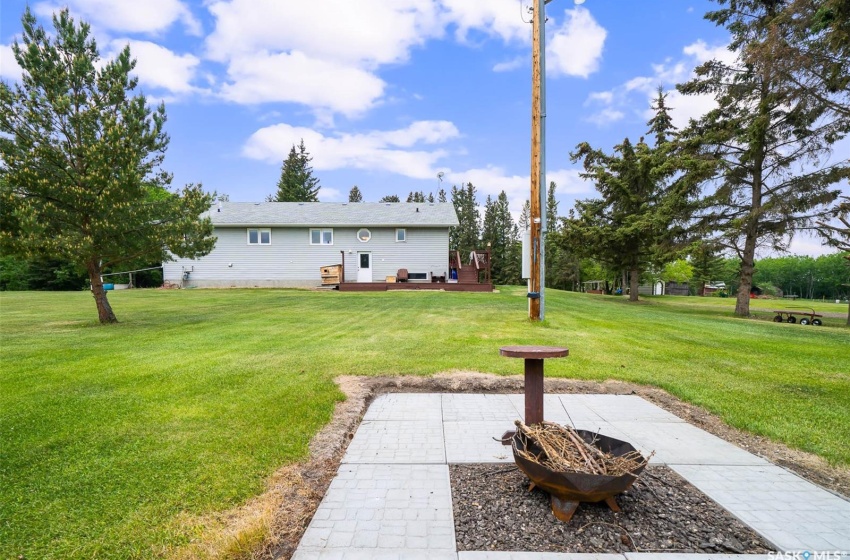 Rural Address, Wilton Rm No. 472, Saskatchewan S0M 1R0, 5 Bedrooms Bedrooms, 16 Rooms Rooms,4 BathroomsBathrooms,Acreage,For Sale,27891 Grid 675 Acreage,Rural Address,SK963654