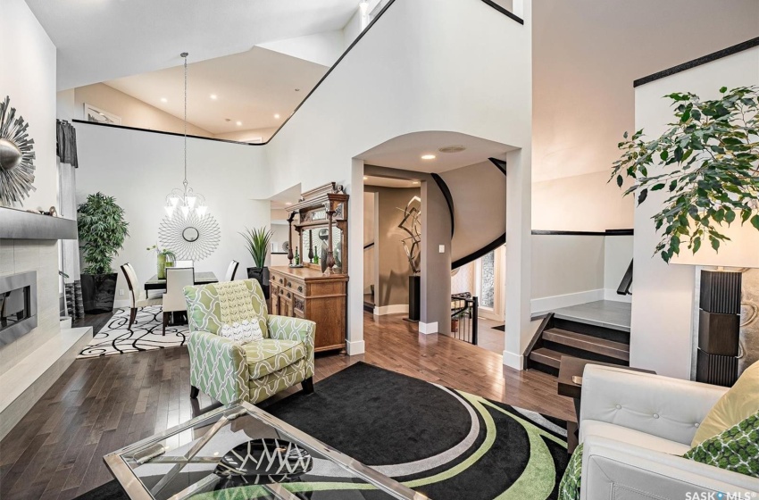 Bright & Relaxing Living Room