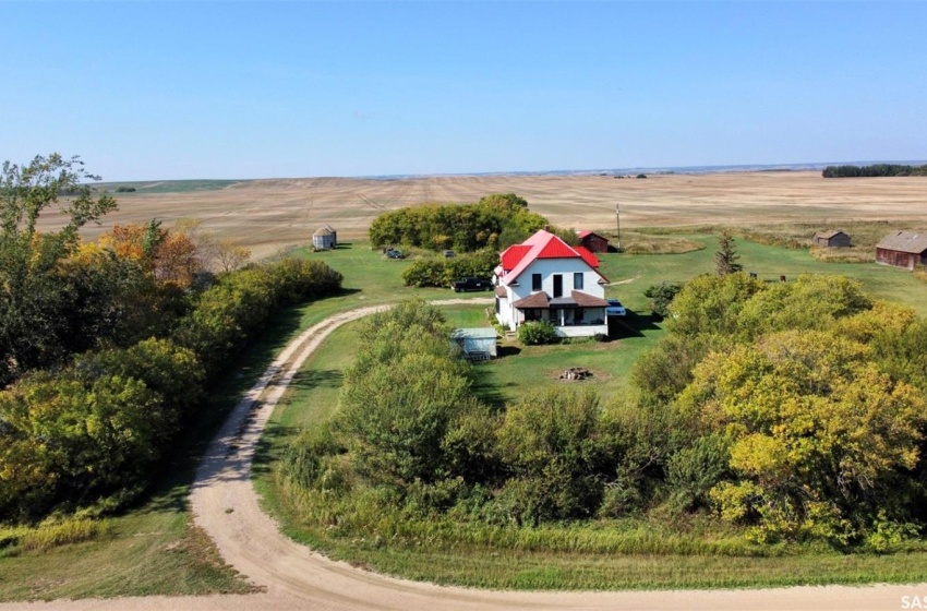 Rural Address, Eagle Creek Rm No. 376, Saskatchewan S0K 0H0, 6 Bedrooms Bedrooms, 16 Rooms Rooms,2 BathroomsBathrooms,Acreage,For Sale,McAvoy Acreage 10 Acres, Arelee,Rural Address,SK945157