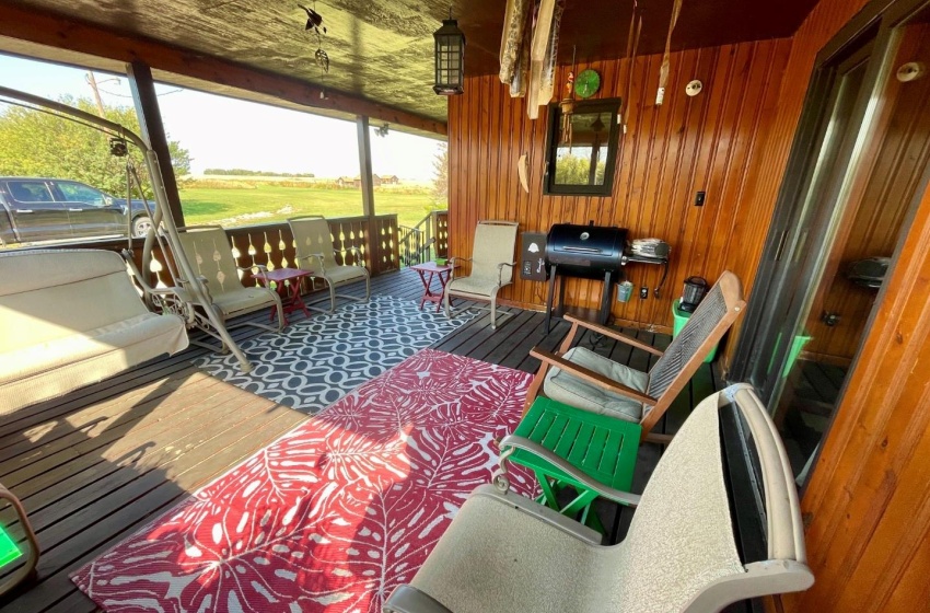 Rural Address, Eagle Creek Rm No. 376, Saskatchewan S0K 0H0, 6 Bedrooms Bedrooms, 16 Rooms Rooms,2 BathroomsBathrooms,Acreage,For Sale,McAvoy Acreage 10 Acres, Arelee,Rural Address,SK945157