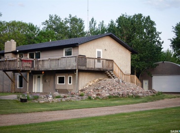 Rural Address, Meadow Lake Rm No.588, Saskatchewan S9X 1Y8, 4 Bedrooms Bedrooms, 18 Rooms Rooms,3 BathroomsBathrooms,Acreage,For Sale,8.5 KMS South on Highway #4,Rural Address,SK964936