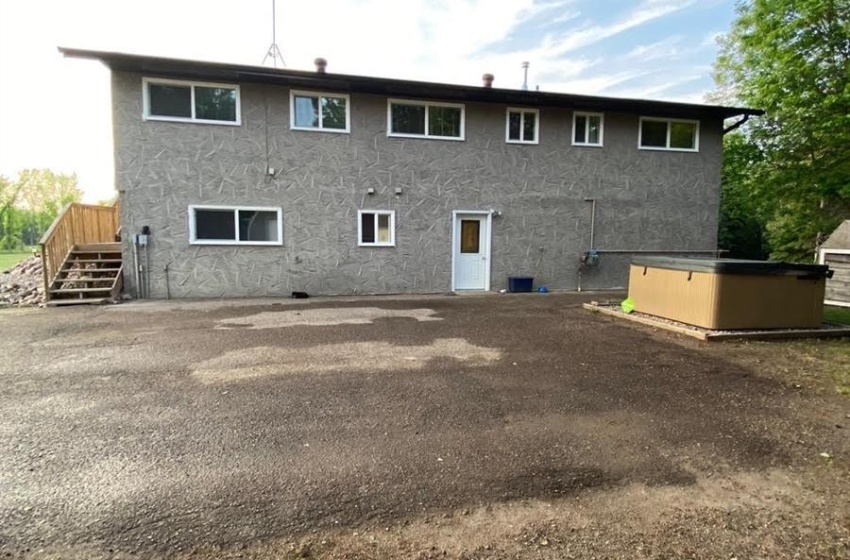 Rural Address, Meadow Lake Rm No.588, Saskatchewan S9X 1Y8, 4 Bedrooms Bedrooms, 18 Rooms Rooms,3 BathroomsBathrooms,Acreage,For Sale,8.5 KMS South on Highway #4,Rural Address,SK964936