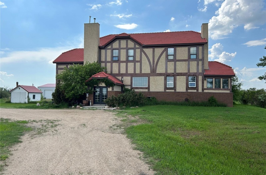 Rural Address, Corman Park Rm No. 344, Saskatchewan S0K 2T0, 4 Bedrooms Bedrooms, 19 Rooms Rooms,4 BathroomsBathrooms,Acreage,For Sale,Martensville Acreage,Rural Address,SK932781