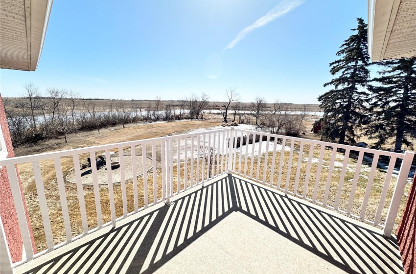 Rural Address, Weyburn Rm No. 67, Saskatchewan S4H 3N8, 4 Bedrooms Bedrooms, 19 Rooms Rooms,2 BathroomsBathrooms,Acreage,For Sale,Weyburn Acreage,Rural Address,SK965099