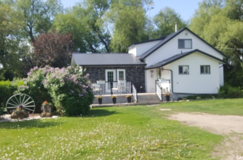 Rural Address, Nipawin Rm No. 487, Saskatchewan S0E 1E0, 3 Bedrooms Bedrooms, 10 Rooms Rooms,1 BathroomBathrooms,Acreage,For Sale,Cherepuschak Farm Acreage,Rural Address,SK965187