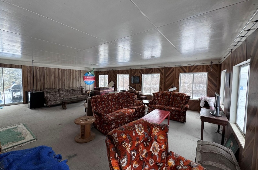 Rural Address, St. Peter RM No. 369, Saskatchewan S0K 0G0, 5 Bedrooms Bedrooms, 15 Rooms Rooms,3 BathroomsBathrooms,Acreage,For Sale,Erickson/Campbell Acreage,Rural Address,SK965160