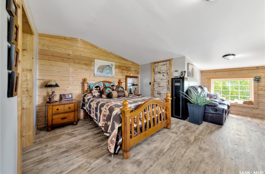 Rural Address, Manitou Lake Rm No. 442, Saskatchewan S0M 1P0, 5 Bedrooms Bedrooms, 14 Rooms Rooms,2 BathroomsBathrooms,Acreage,For Sale,K & E Ranch,Rural Address,SK957021