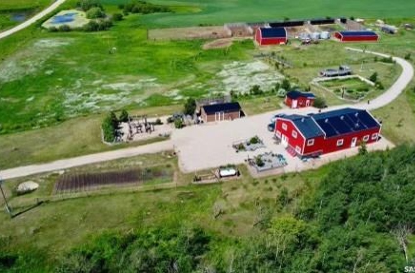 Rural Address, Manitou Lake Rm No. 442, Saskatchewan S0M 1P0, 5 Bedrooms Bedrooms, 14 Rooms Rooms,2 BathroomsBathrooms,Acreage,For Sale,K & E Ranch,Rural Address,SK957021