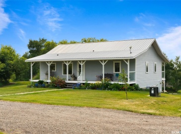 Rural Address, South Qu'Appelle Rm No. 157, Saskatchewan S0G 4A0, 3 Bedrooms Bedrooms, 11 Rooms Rooms,3 BathroomsBathrooms,Acreage,For Sale,Scheidt Acreage,Rural Address,SK965049