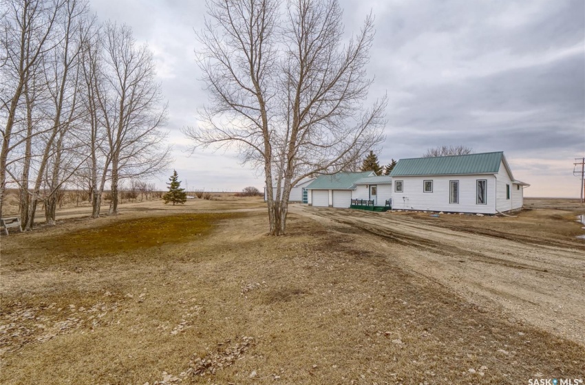 Rural Address, Redburn Rm No. 130, Saskatchewan S0G 4H0, 3 Bedrooms Bedrooms, 9 Rooms Rooms,1 BathroomBathrooms,Acreage,For Sale,Elsworth Acres,Rural Address,SK965257