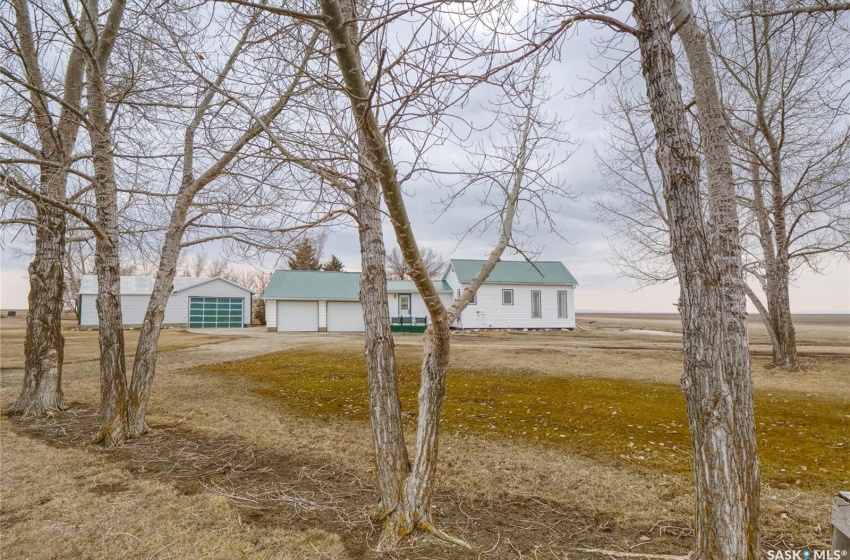 Rural Address, Redburn Rm No. 130, Saskatchewan S0G 4H0, 3 Bedrooms Bedrooms, 9 Rooms Rooms,1 BathroomBathrooms,Acreage,For Sale,Elsworth Acres,Rural Address,SK965257