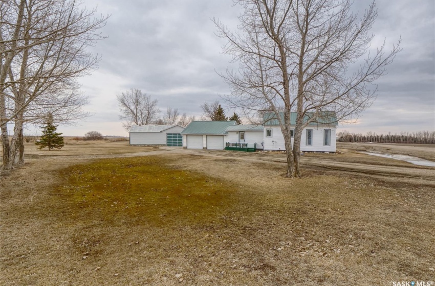 Rural Address, Redburn Rm No. 130, Saskatchewan S0G 4H0, 3 Bedrooms Bedrooms, 9 Rooms Rooms,1 BathroomBathrooms,Acreage,For Sale,Elsworth Acres,Rural Address,SK965257