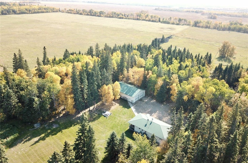 Rural Address, Canwood Rm No. 494, Saskatchewan S0J 0S0, 4 Bedrooms Bedrooms, 16 Rooms Rooms,3 BathroomsBathrooms,Acreage,For Sale,Park Valley Acreage,Rural Address,SK965350