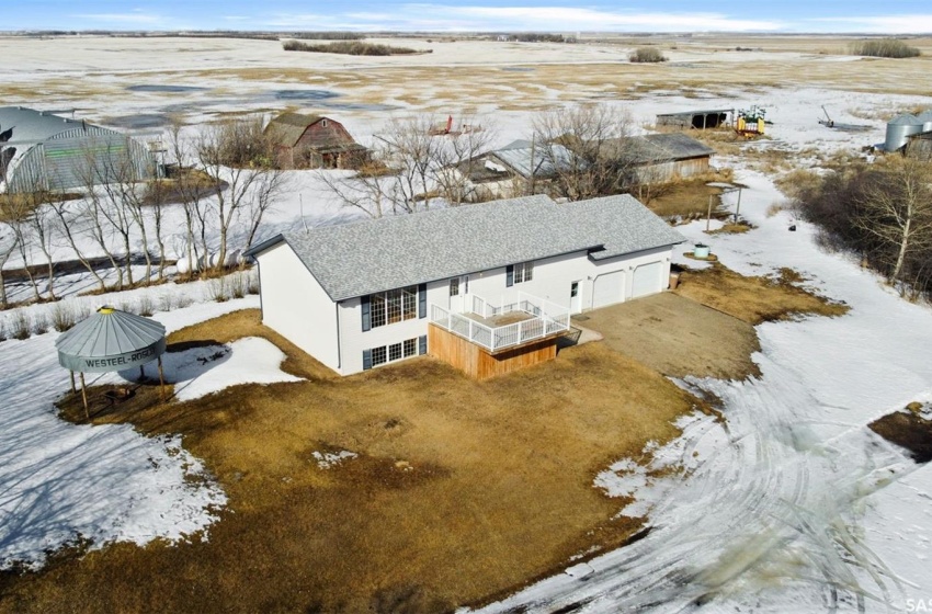 Rural Address, Rosthern Rm No. 403, Saskatchewan S0K 1A0, 4 Bedrooms Bedrooms, 13 Rooms Rooms,2 BathroomsBathrooms,Acreage,For Sale,Blumenthal Acreage,Rural Address,SK965340