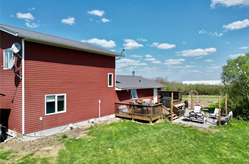 Rural Address, Cupar Rm No. 218, Saskatchewan S0G 0Y0, 3 Bedrooms Bedrooms, 13 Rooms Rooms,3 BathroomsBathrooms,Acreage,For Sale,Fairy Hill Acreage - 9.98 Acres,Rural Address,SK959334