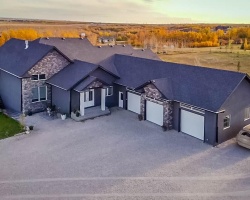 104 Aspen WAY, Aberdeen Rm No. 373, Saskatchewan S7K 3J9, 6 Bedrooms Bedrooms, 21 Rooms Rooms,5 BathroomsBathrooms,Acreage,For Sale,Aspen,SK946792