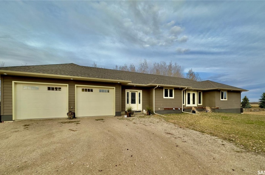 Rural Address, Manitou Lake Rm No. 442, Saskatchewan S0M 2C0, 6 Bedrooms Bedrooms, 18 Rooms Rooms,4 BathroomsBathrooms,Acreage,For Sale,RM of Manitou Acreage,Rural Address,SK949599