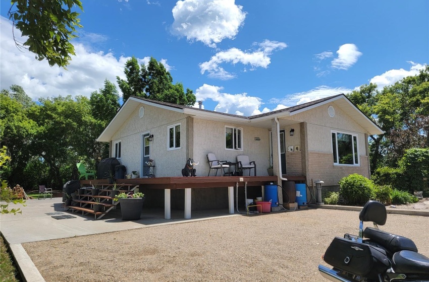 Rural Address, Round Valley Rm No. 410, Saskatchewan S0K 4L0, 4 Bedrooms Bedrooms, 12 Rooms Rooms,2 BathroomsBathrooms,Acreage,For Sale,Paggett Acreage,Rural Address,SK951404