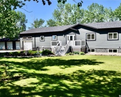 Rural Address, Storthoaks Rm No. 31, Saskatchewan S0C 0P0, 5 Bedrooms Bedrooms, 19 Rooms Rooms,3 BathroomsBathrooms,Acreage,For Sale,Taylor/Simpson Acreage,Rural Address,SK932655