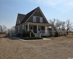 Rural Address, Canaan Rm No. 225, Saskatchewan S0L 1Z0, 3 Bedrooms Bedrooms, 17 Rooms Rooms,3 BathroomsBathrooms,Acreage,For Sale,Carter Acreage,Rural Address,SK958982