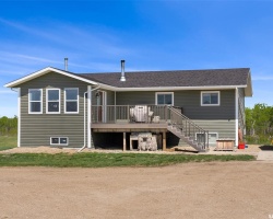 Rural Address, South Qu'Appelle Rm No. 157, Saskatchewan S0G 4A0, 5 Bedrooms Bedrooms, 12 Rooms Rooms,1 BathroomBathrooms,Acreage,For Sale,Kanciruk Acreage,Rural Address,SK962087